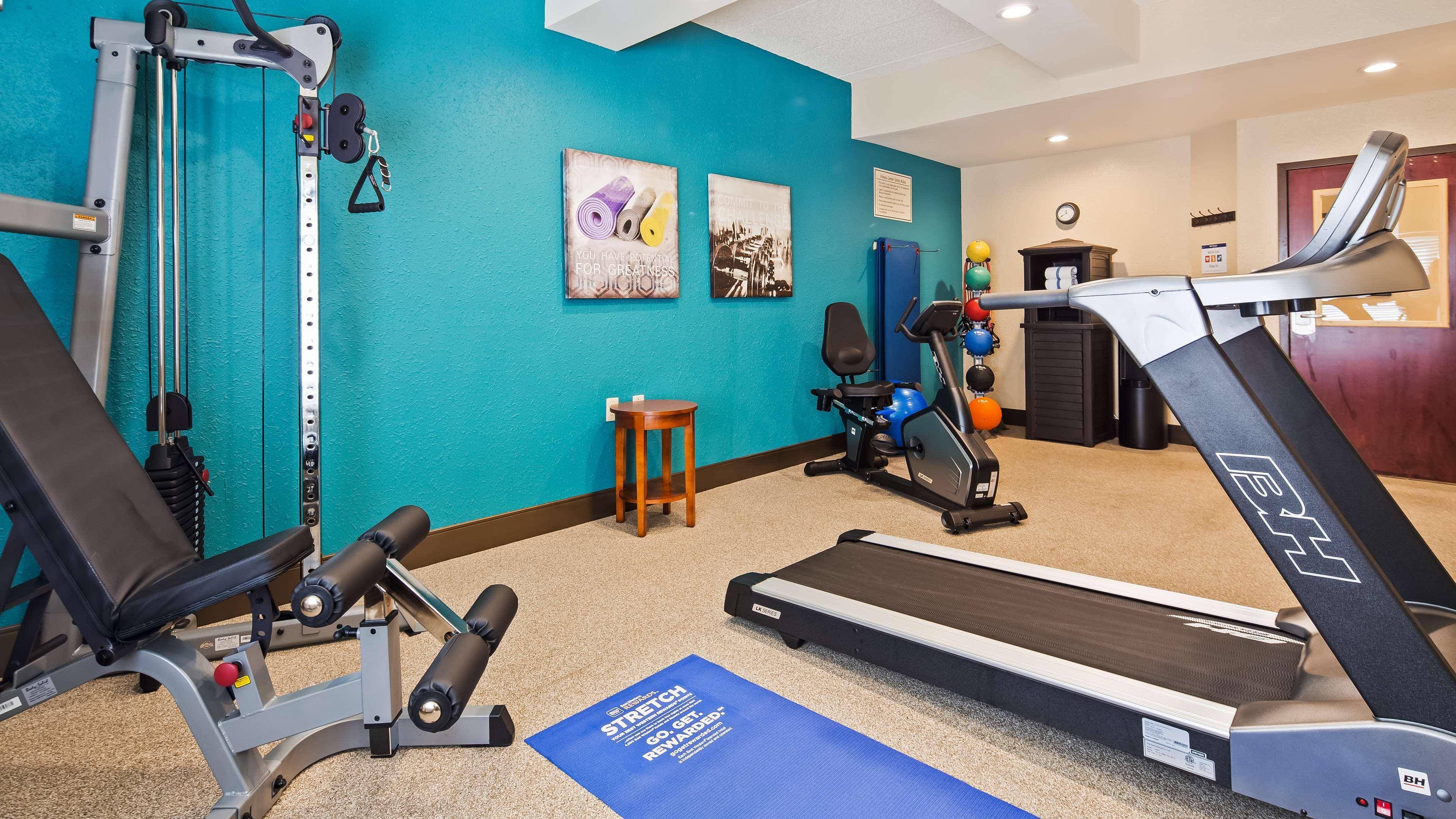 Best Western Eagles Inn Морхед Екстериор снимка