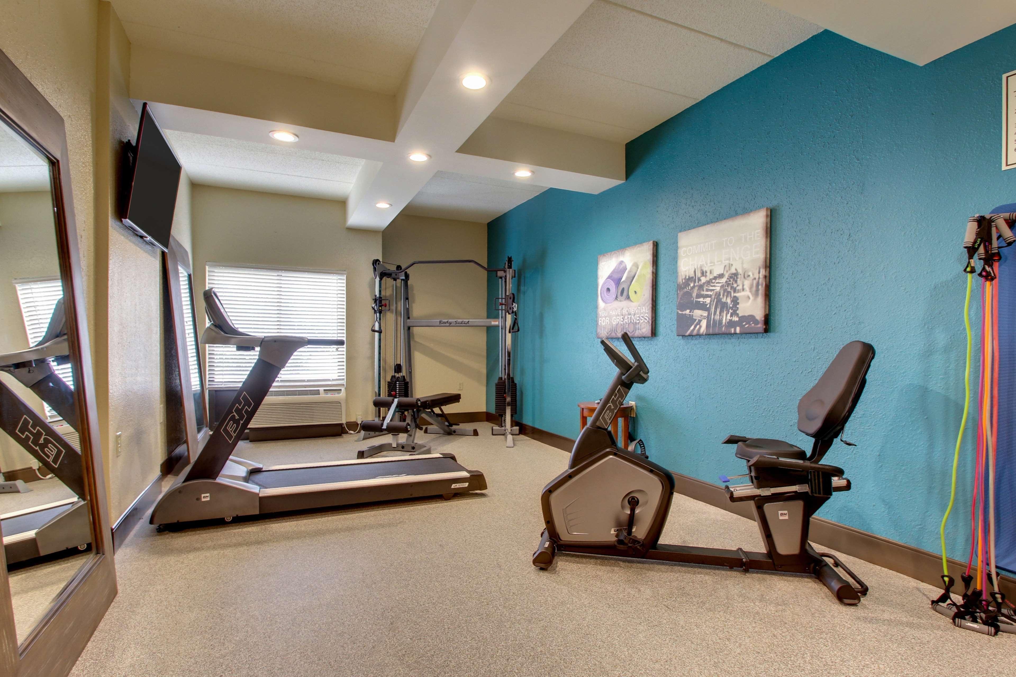 Best Western Eagles Inn Морхед Екстериор снимка