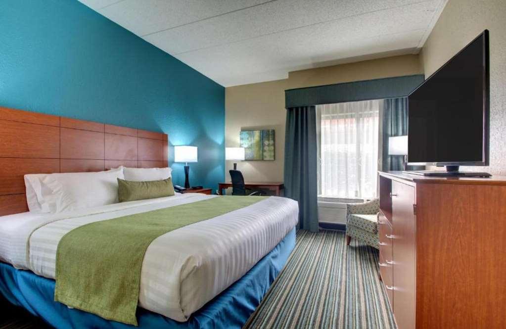 Best Western Eagles Inn Морхед Стая снимка