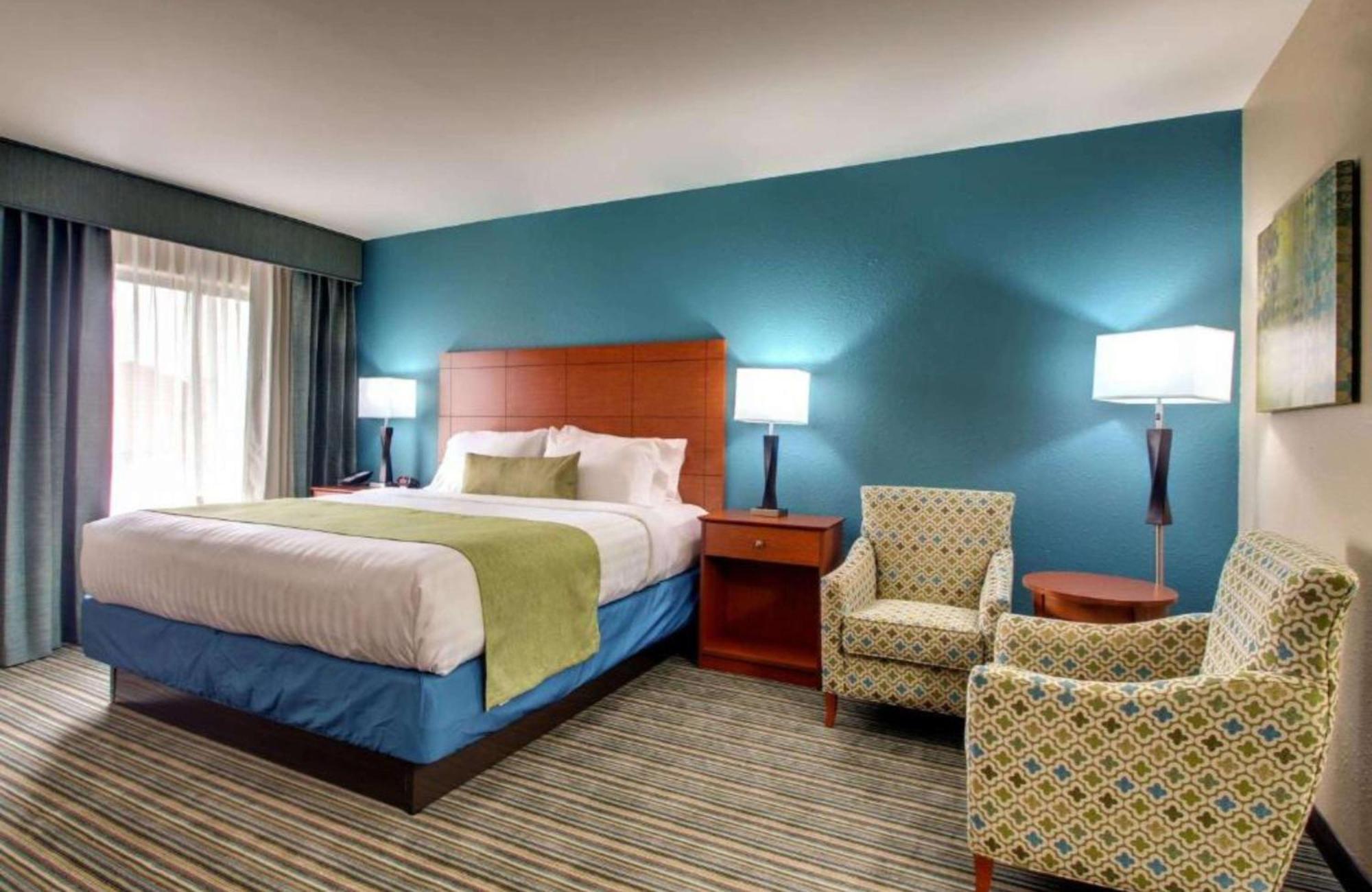 Best Western Eagles Inn Морхед Екстериор снимка