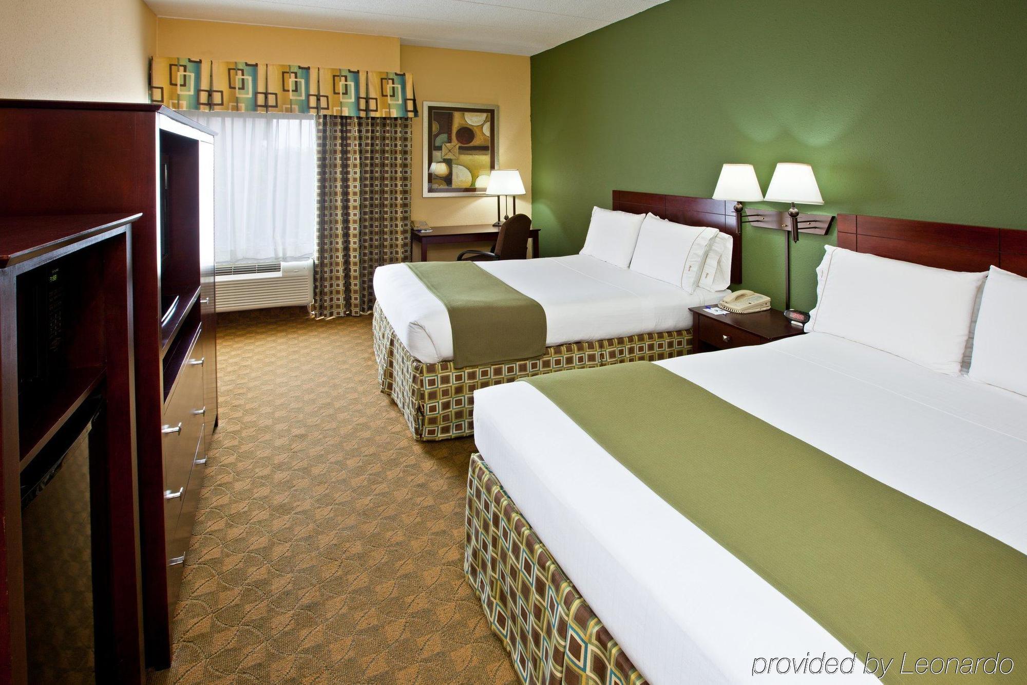 Best Western Eagles Inn Морхед Стая снимка
