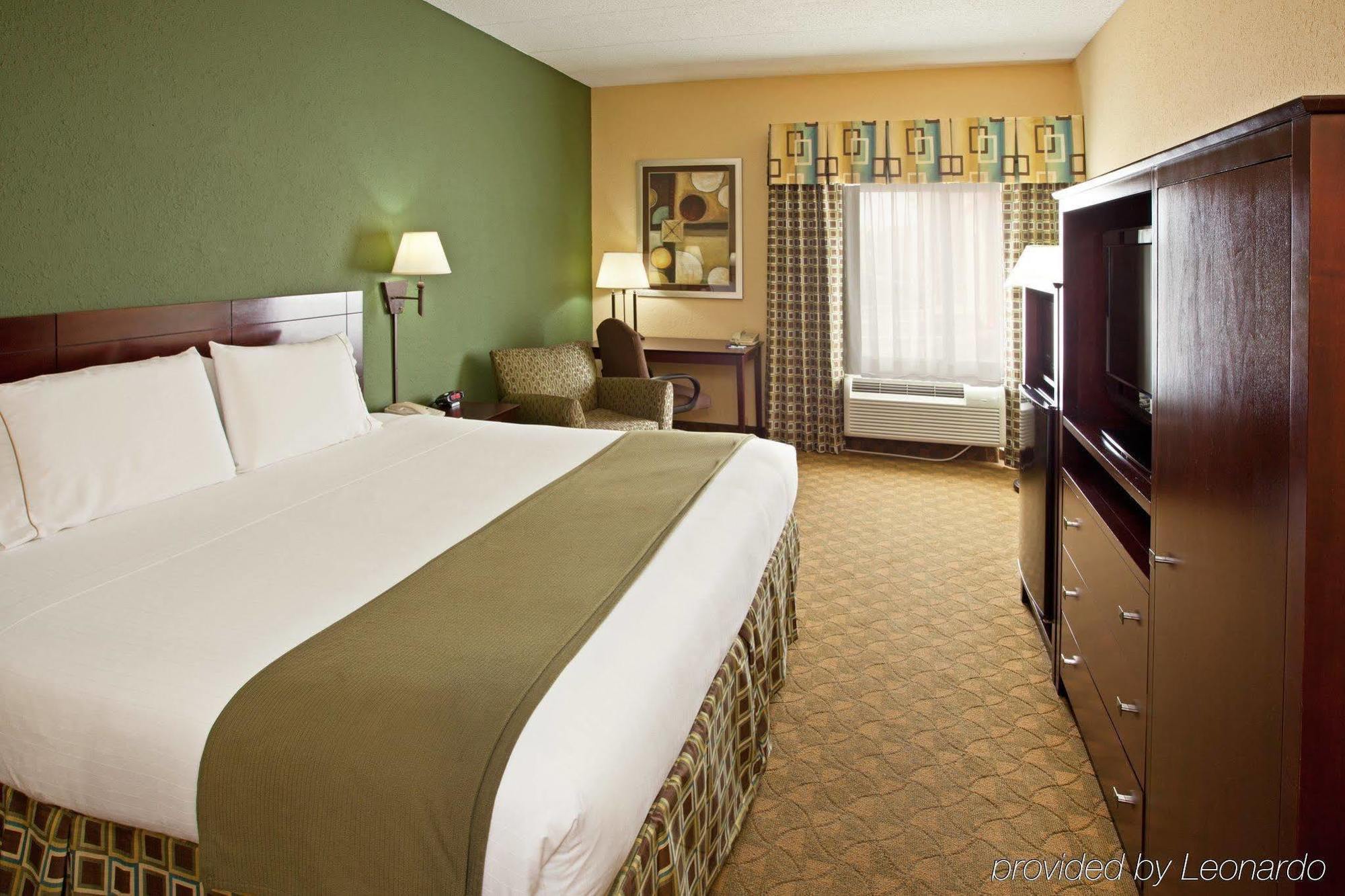 Best Western Eagles Inn Морхед Стая снимка