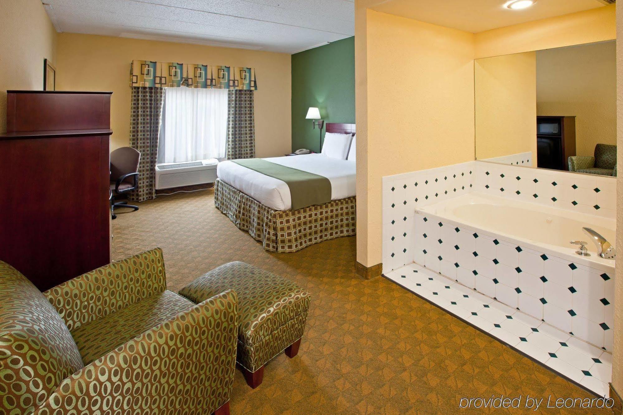 Best Western Eagles Inn Морхед Стая снимка