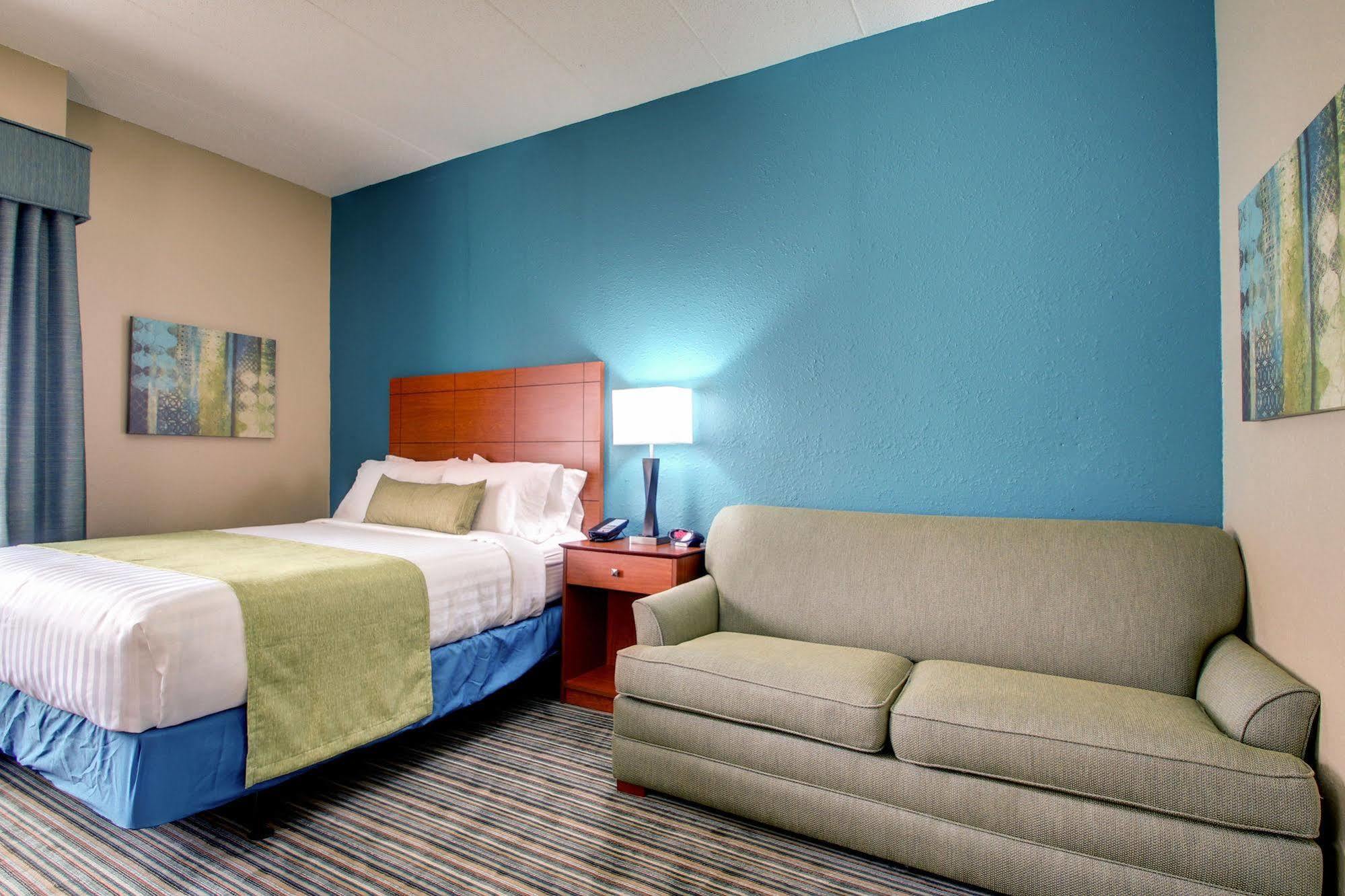 Best Western Eagles Inn Морхед Екстериор снимка